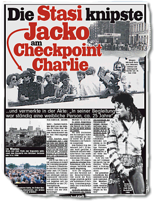 Die Stasi knipste Jacko am Checkpoint Charlie